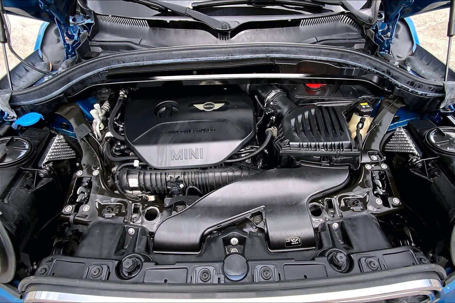 Used 2019 MINI Cooper Countryman S w/ Premium Package FWD image 31
