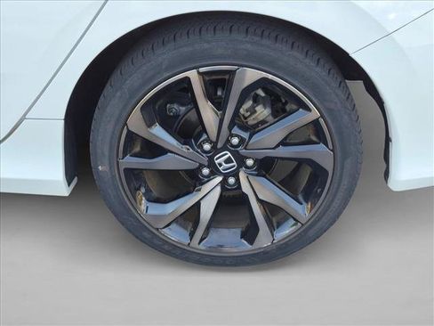 Used 2019 Honda Civic Sport image 20