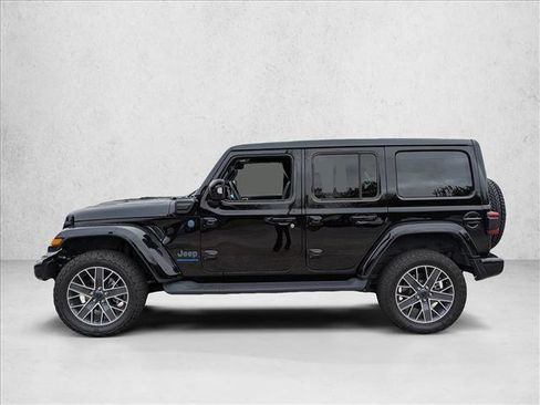 Used 2024 Jeep Wrangler High Altitude image 8