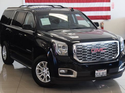 Used 2018 GMC Yukon XL SLT AWD/4WD image 54