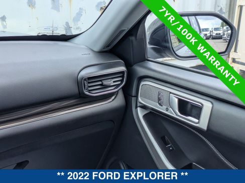 Certified 2022 Ford Explorer Limited w/ Equipment Group 301A RWD image 19