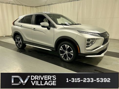 Used 2022 Mitsubishi Eclipse Cross SEL image 1