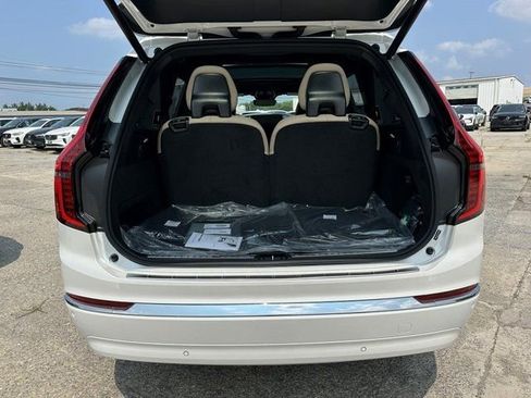 New 2026 Volvo XC90 B6 Plus w/ Protection Package Premier image 15