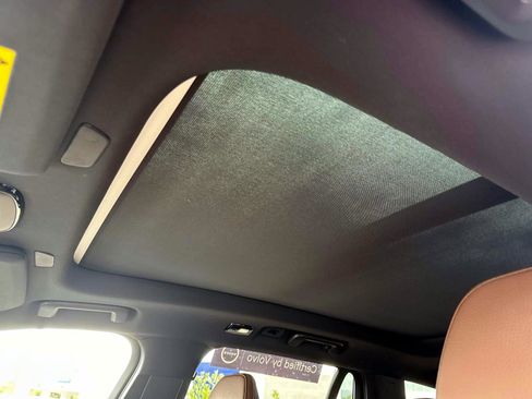 Certified 2024 Volvo XC90 T8 Plus w/ Protection Package Premier image 29