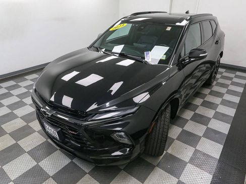 Used 2023 Chevrolet Blazer RS w/ Driver Confidence II Package AWD/4WD image 6