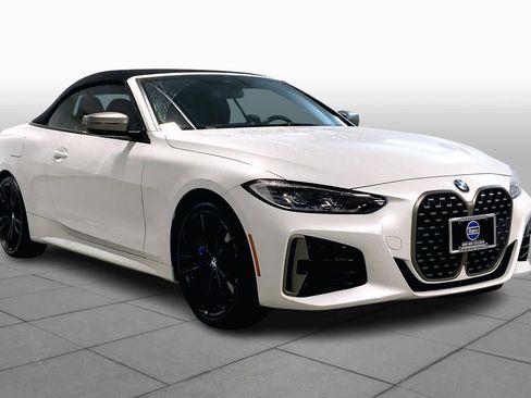 Certified 2024 BMW 440i xDrive Convertible w/ Premium Package image 2