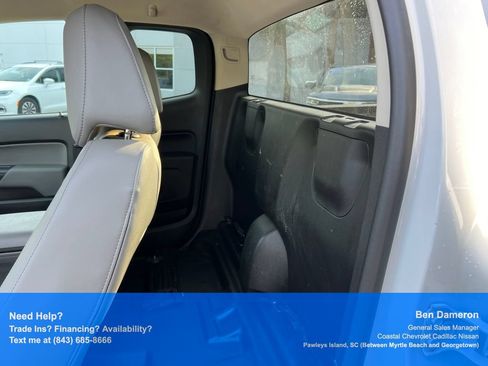 Used 2022 Chevrolet Colorado W/T RWD image 10