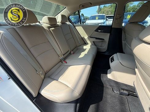 Used 2016 Honda Accord EX-L image 18