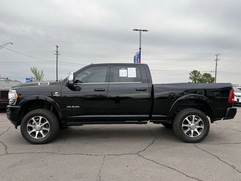 Used 2023 RAM 2500 Limited AWD/4WD image 4