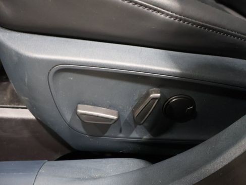 Used 2024 Ford Maverick Lariat w/ Black Appearance Package image 24