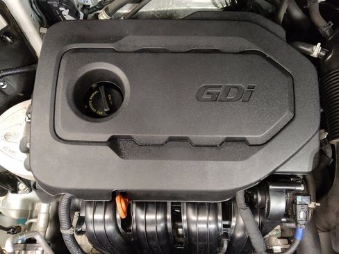 Used 2020 Hyundai Santa Fe SE image 30