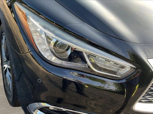 Used 2018 INFINITI QX60 Luxe w/ Premium Plus Package AWD/4WD image 31