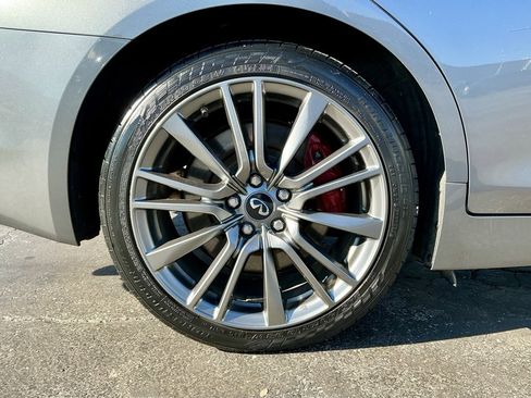 Used 2017 INFINITI Q50 Red Sport 400 image 20