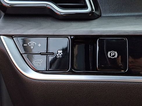 Certified 2023 Kia Sportage X-Line w/ X-Line Premium Package image 21