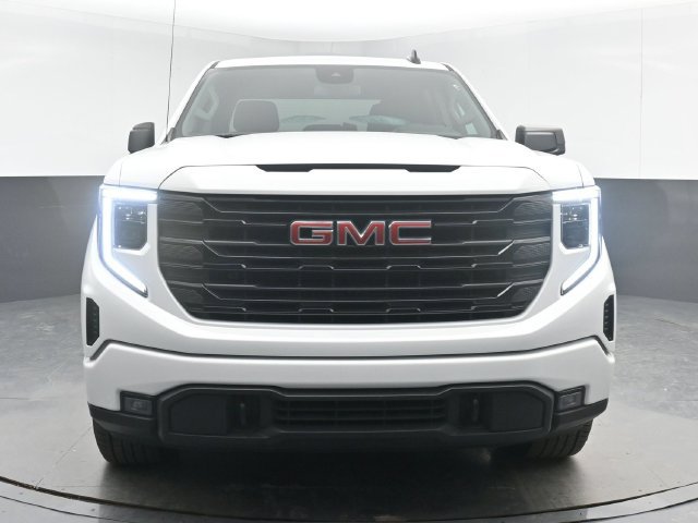 Used 2024 GMC Sierra 1500 Elevation AWD/4WD image 3