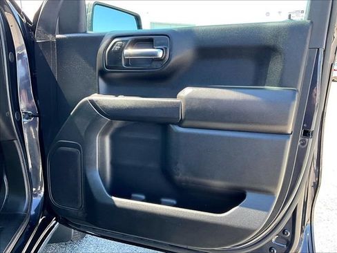 Used 2023 Chevrolet Silverado 1500 Custom AWD/4WD image 12
