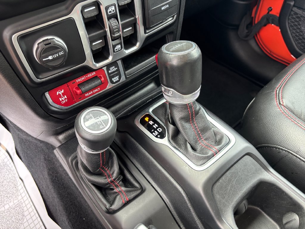 Used 2020 Jeep Gladiator Rubicon AWD/4WD image 28