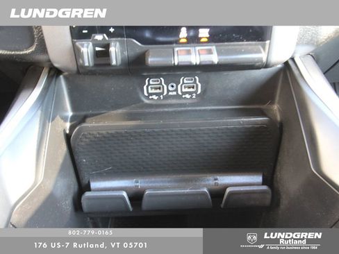 Used 2022 RAM 1500 Big Horn AWD/4WD image 27