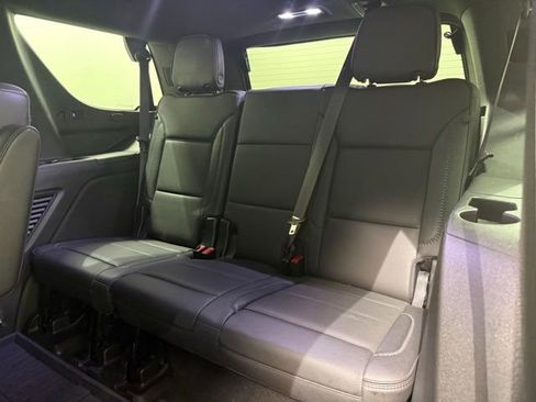 Used 2023 GMC Yukon Denali AWD/4WD image 29
