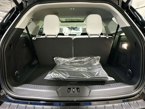 New 2026 Ford Explorer Platinum w/ LUX Leather Package image 34