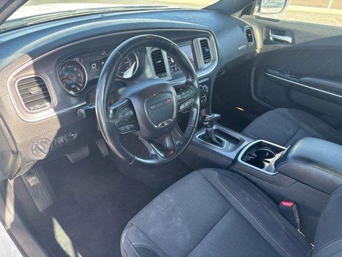 Used 2022 Dodge Charger SXT image 19