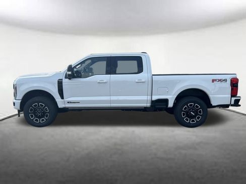 New 2025 Ford F250 Platinum w/ FX4 Off-Road Package image 2