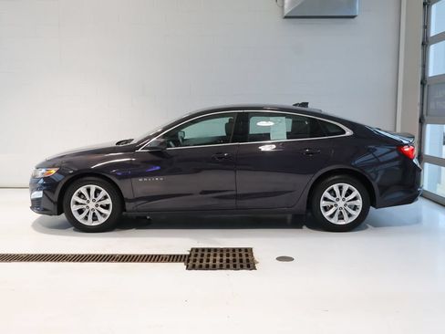 Certified 2025 Chevrolet Malibu LT FWD image 7