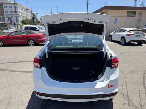 Used 2018 Ford Fusion Energi SE FWD image 27
