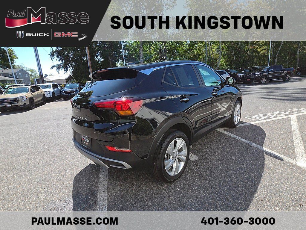 Certified 2025 Buick Encore GX Preferred w/ Comfort Package AWD/4WD image 5