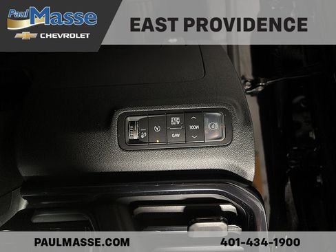 Used 2026 GMC Terrain AT4 w/ Convenience Package III AWD/4WD image 11