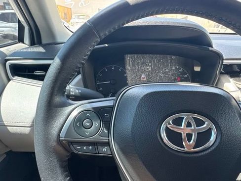 Used 2023 Toyota Corolla Cross LE FWD image 15
