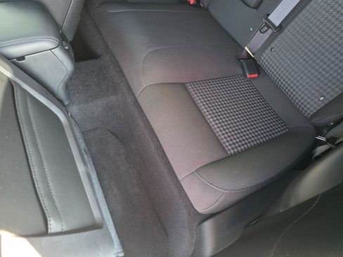 Used 2023 Dodge Challenger R/T w/ T/A Package image 18