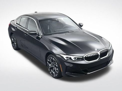 New 2026 BMW 330i xDrive Sedan w/ Convenience Package AWD/4WD image 34