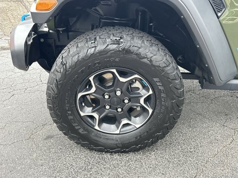 Used 2023 Jeep Wrangler Unlimited Rubicon 4xe w/ Safety Group image 13