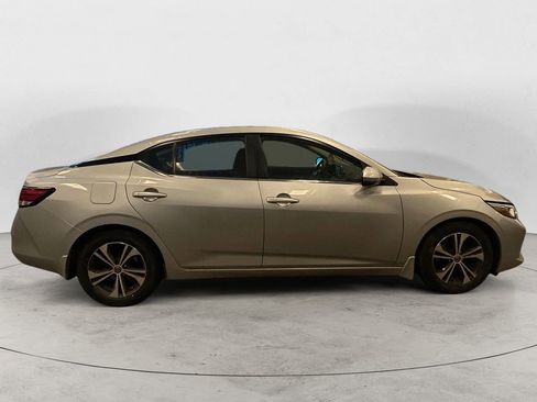 Used 2020 Nissan Sentra SV image 7