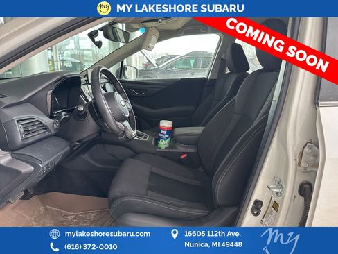 Used 2021 Subaru Outback Premium image 9