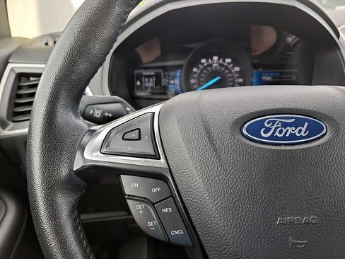 Used 2024 Ford Edge SEL AWD/4WD image 23