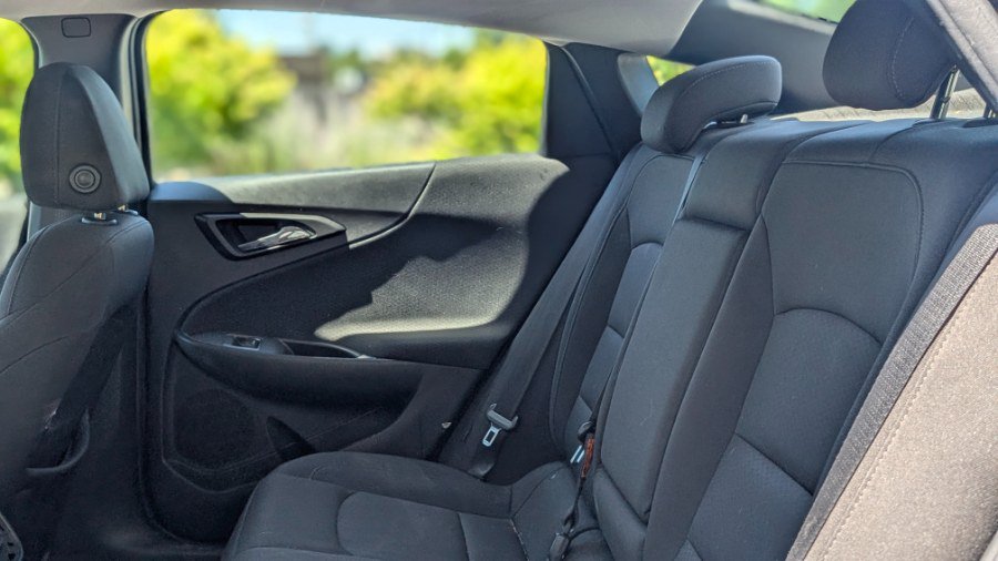 Used 2018 Chevrolet Malibu Hybrid w/ Driver Confidence Package FWD image 22
