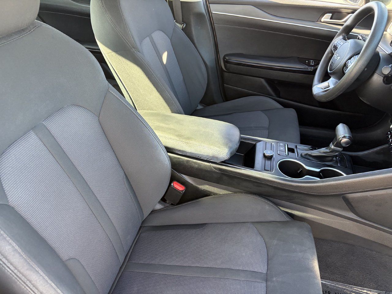 Used 2023 Kia K5 LXS FWD image 9