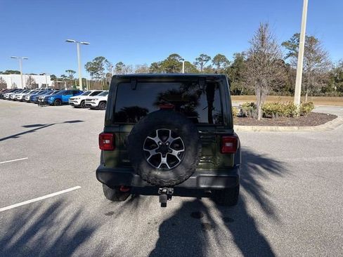 Used 2021 Jeep Wrangler Unlimited Sport image 4