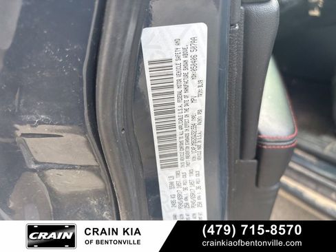 Used 2016 Jeep Cherokee Trailhawk w/ Comfort/Convenience Group image 8