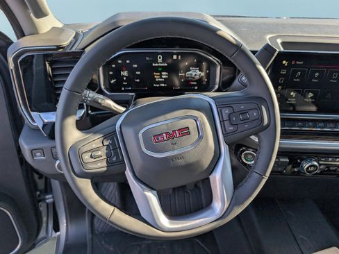 New 2026 GMC Sierra 1500 Elevation w/ LPO, Elevation Black Package image 23