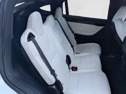 Used 2020 Tesla Model X Long Range image 21