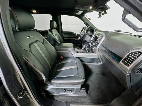 Used 2019 Ford F150 Platinum w/ Equipment Group 701A Luxury image 28