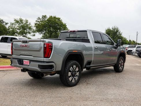 Used 2024 GMC Sierra 2500 Denali w/ Denali Reserve Package AWD/4WD image 7