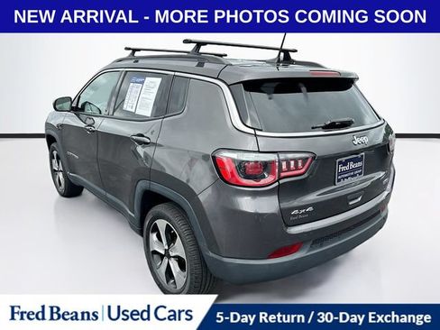 Used 2019 Jeep Compass Latitude w/ Popular Equipment Group AWD/4WD image 7