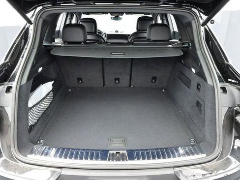 Certified 2024 Porsche Cayenne image 15