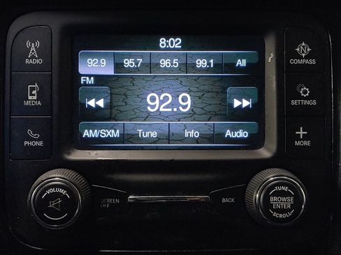 Used 2016 Jeep Cherokee Sport image 25