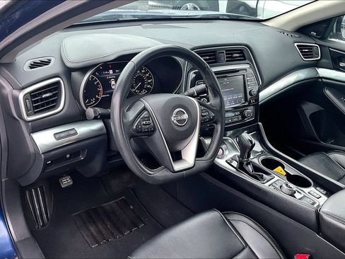 Used 2023 Nissan Maxima SL FWD image 5