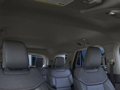 New 2026 Ford Explorer Active w/ Active Comfort Package image 22